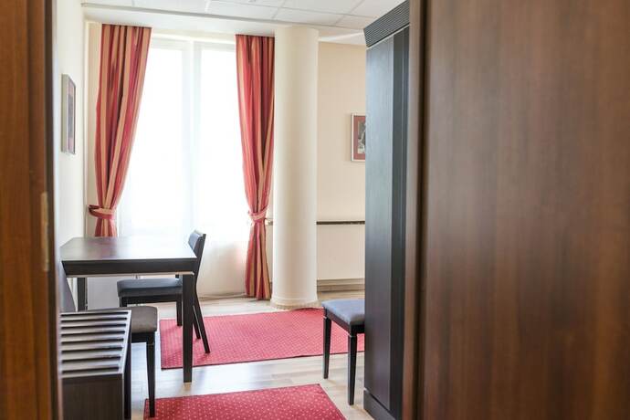 Imagen de la habitación del Hotel Centrum Scsk Zurawia. Foto 17