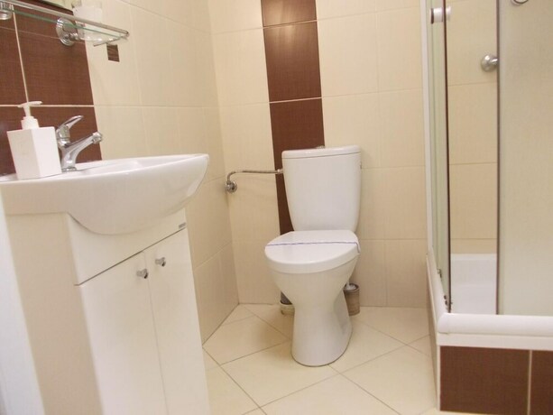 Imagen de la habitación del Hotel Centrum Scsk Zurawia. Foto 22