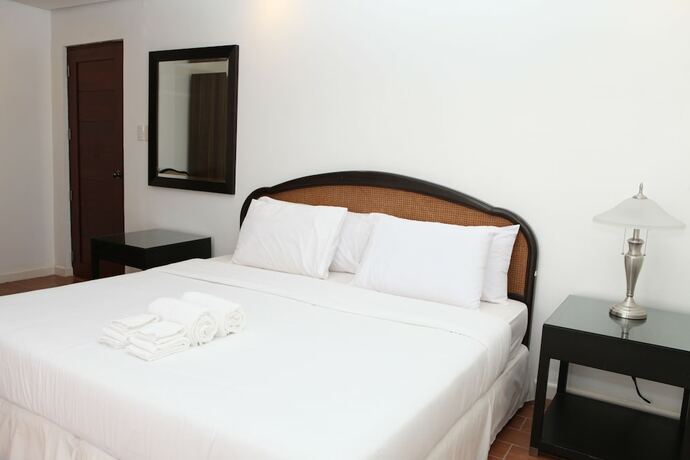 Imagen de la habitación del Hotel Centtro Residences. Foto 17