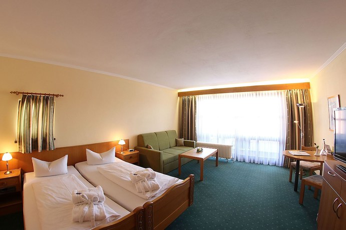 Imagen de la habitación del Hotel Centurio. Foto 8