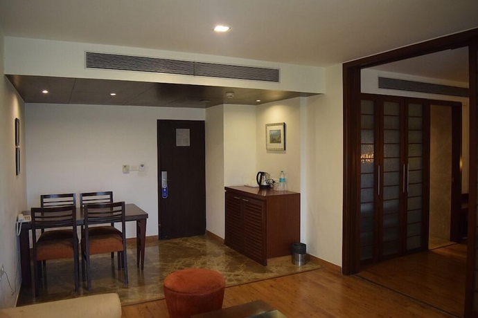 Imagen de la habitación del Hotel Centurion. Foto 8