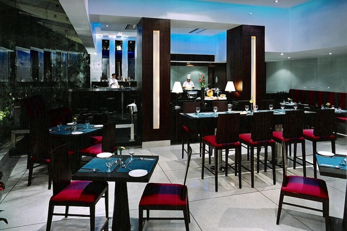 Imagen del bar/restaurante del Hotel Centurion. Foto 2