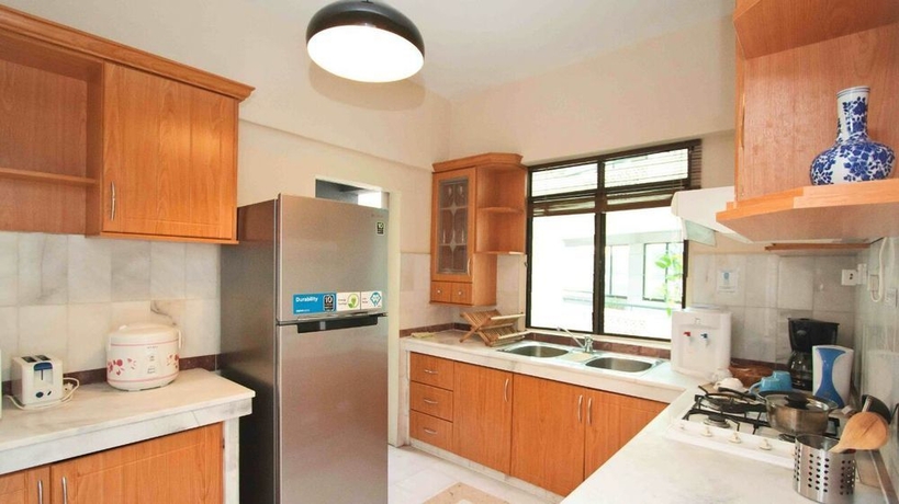 Imagen de la habitación del Hotel Century Bay Private Residences. Foto 2