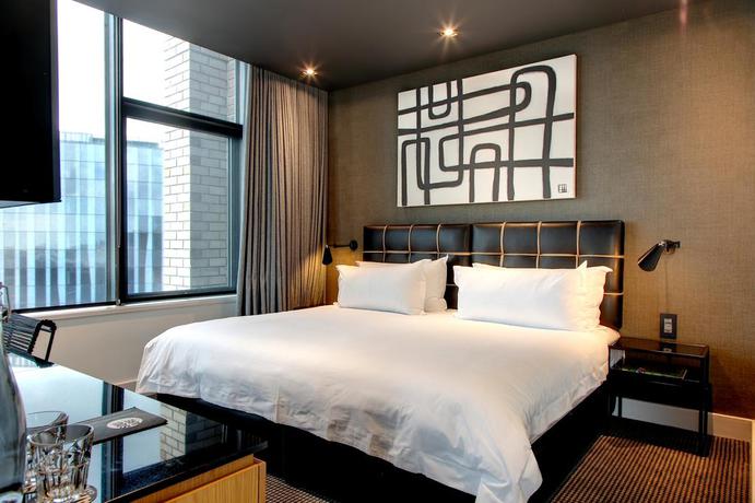 Imagen de la habitación del Hotel Century City. Foto 10