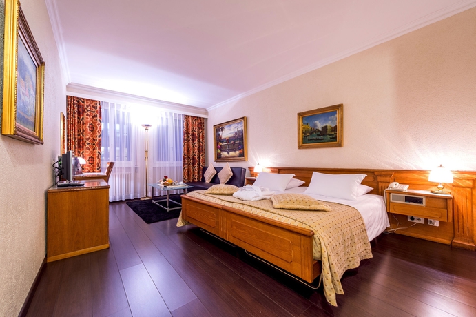 Imagen de la habitación del Hotel Century, Ginebra. Foto 11