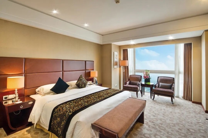 Imagen de la habitación del Hotel Century Kingdom. Foto 6