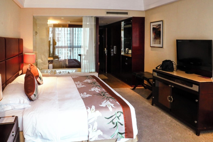 Imagen de la habitación del Hotel Century Kingdom. Foto 11