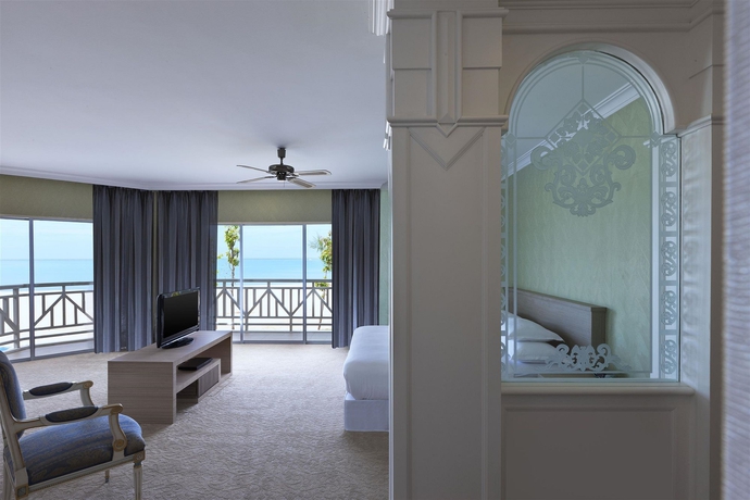 Imagen de los interiores del Hotel Century Langkasuka Resort. Foto 8