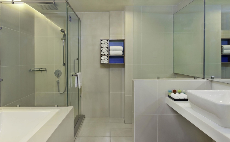 Imagen de la habitación del Hotel Century Langkasuka Resort. Foto 3