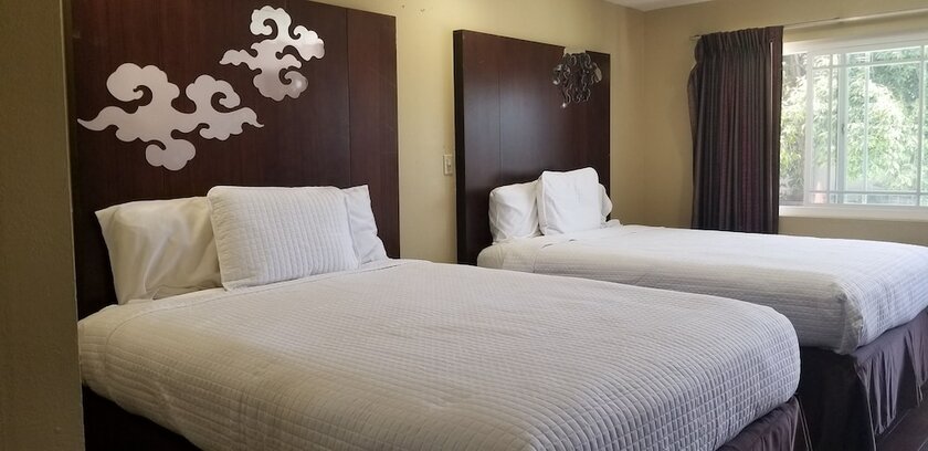 Imagen de la habitación del Hotel Century Motel Buena Park Disneyland. Foto 7
