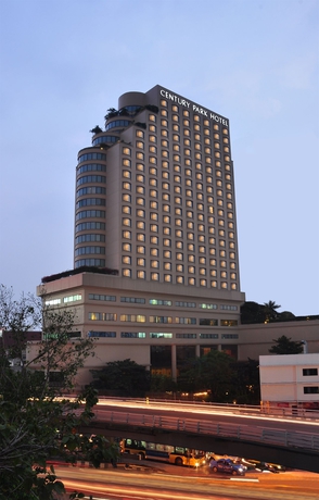Imagen de los exteriores del Hotel Century Park, Bangkok. Foto 11