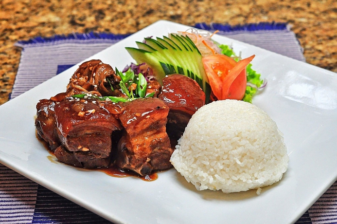 Imagen del bar/restaurante del Hotel Century Park, Manila. Foto 4