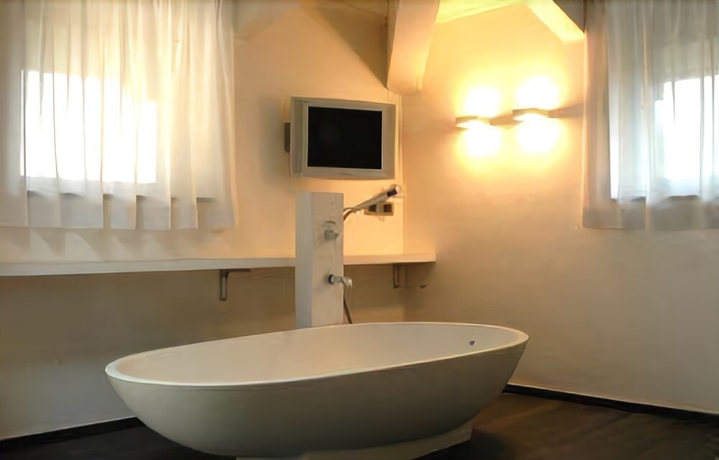 Imagen de la habitación del Hotel Century, Parma. Foto 7