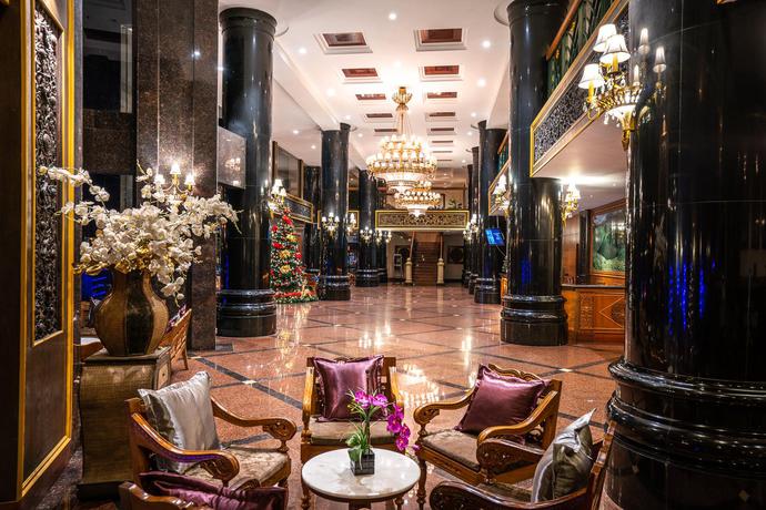 Imagen de los interiores del Hotel Century Pines Resort. Foto 11