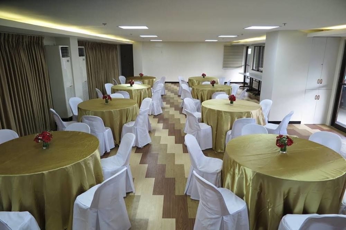 Imagen de los interiores del Hotel Century Plaza, Cebu City. Foto 8