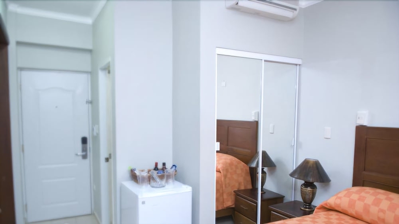Imagen de la habitación del Hotel Century Plaza, Santiago de los Caballeros. Foto 9