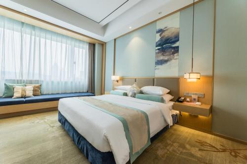 Imagen general del Hotel Century Runhua. Foto 6