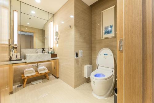 Imagen general del Hotel Century Runhua. Foto 10