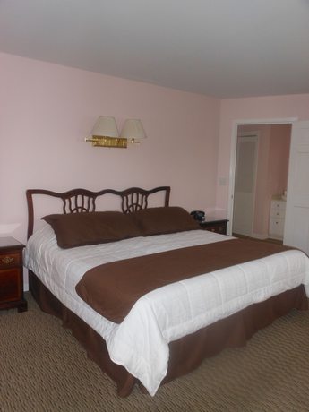 Imagen de la habitación del Hotel Century Suites. Foto 5