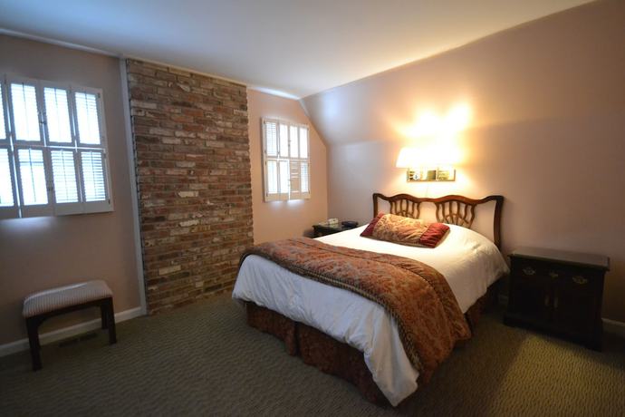 Imagen de la habitación del Hotel Century Suites. Foto 15