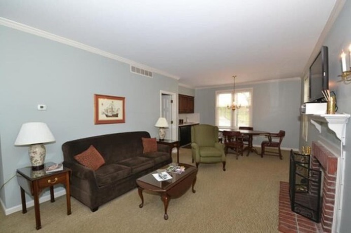 Imagen de la habitación del Hotel Century Suites. Foto 17