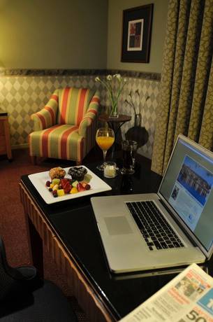 Imagen de la habitación del Hotel Century, Tualatin. Foto 2