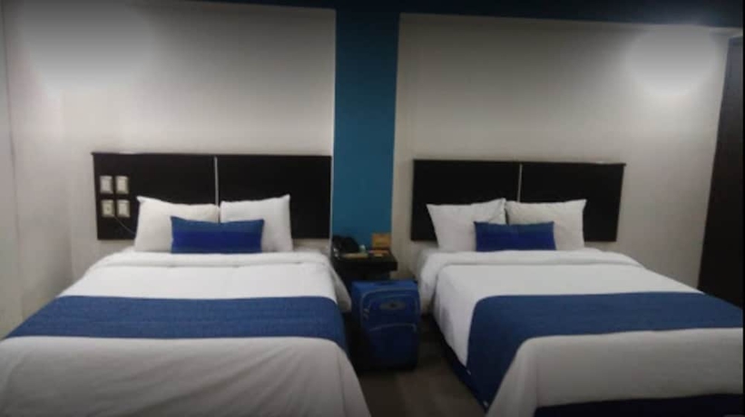 Imagen de la habitación del Hotel Ceo Business Class. Foto 3