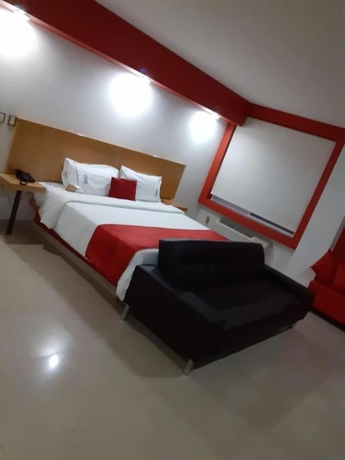Imagen de la habitación del Hotel Ceo Business Class. Foto 8
