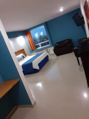 Imagen de la habitación del Hotel Ceo Business Class. Foto 11
