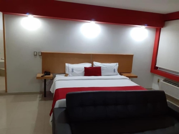 Imagen de la habitación del Hotel Ceo Business Class. Foto 12