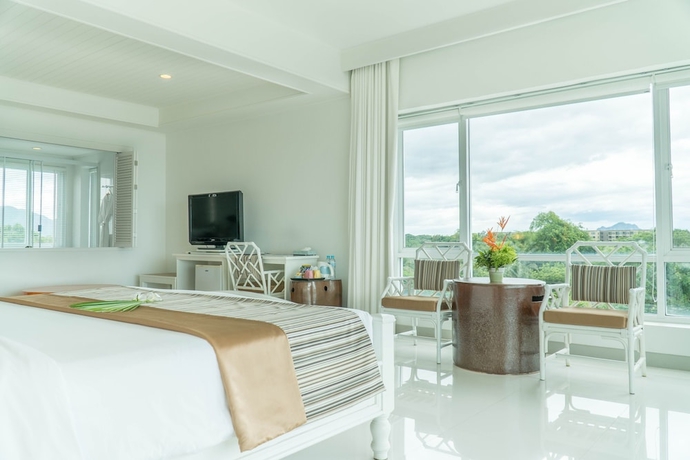 Imagen de la habitación del Hotel Cera Resort Chaam. Foto 16