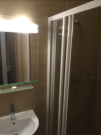 Imagen de la habitación del Hotel Ceramica. Foto 11