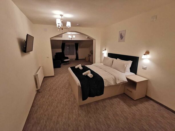 Imagen de la habitación del Hotel Cerbul Chalet. Foto 12