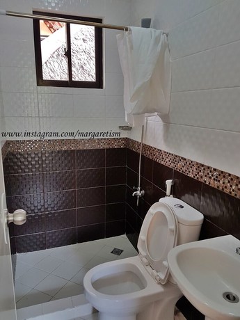 Imagen de la habitación del Hotel Cerca Parola beach resort. Foto 19