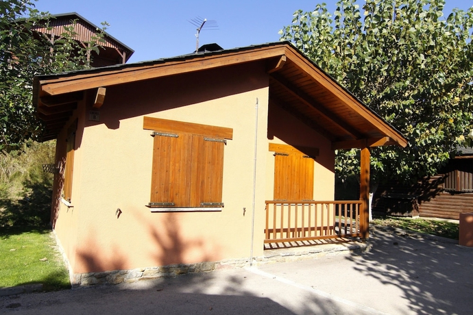 Imagen de la habitación del Hotel Cerdanya Ecoresort and Spa. Foto 2