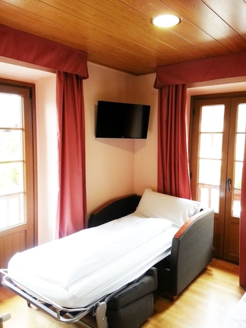 Imagen de la habitación del Hotel Cerdanya Ecoresort and Spa. Foto 14