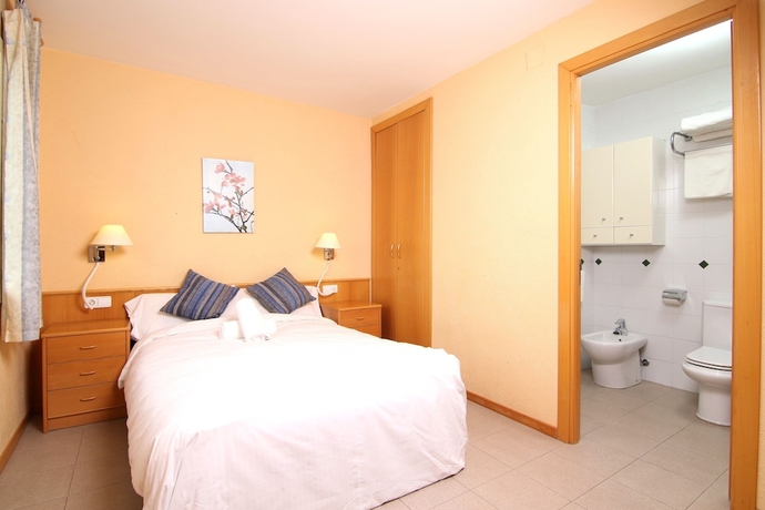 Imagen de la habitación del Hotel Cerdanya Ecoresort and Spa. Foto 17