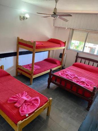 Imagen de la habitación del Hotel Cerde&ntilde;a. Foto 20