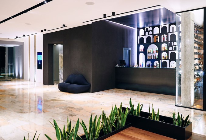 Imagen de los interiores del Hotel Cerere. Foto 15