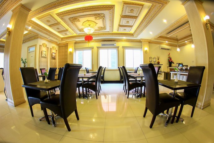 Imagen del bar/restaurante del Hotel Ceria Boutique, Depok. Foto 3