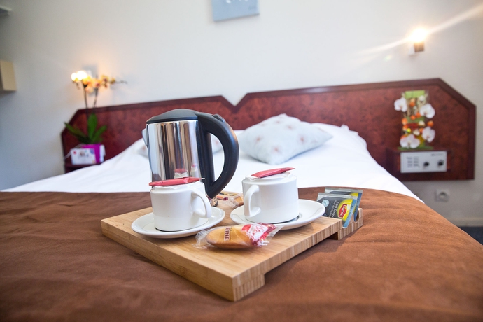 Imagen de la habitación del Hotel Cerise Dax - Les Jardins Du Lac. Foto 7