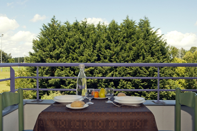 Imagen de la habitación del Hotel Cerise Dax - Les Jardins Du Lac. Foto 13