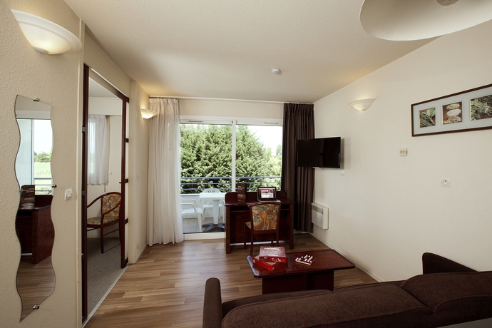 Imagen de la habitación del Hotel Cerise Dax - Les Jardins Du Lac. Foto 14