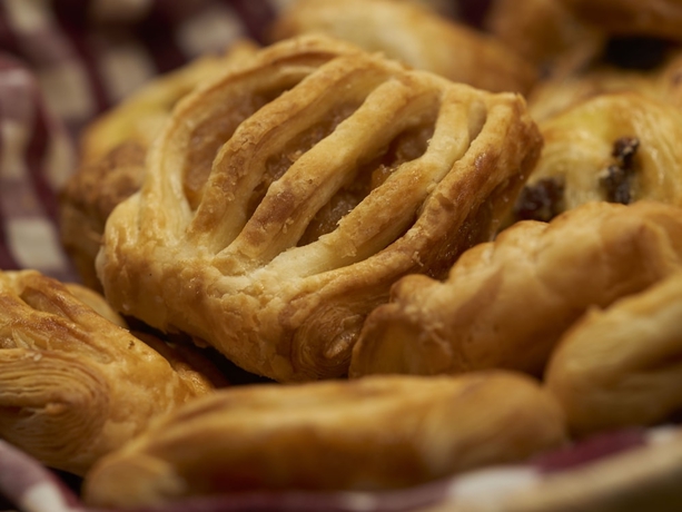 Imagen del bar/restaurante del Hotel Cerise Lens. Foto 9