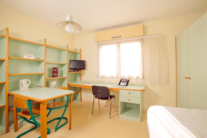 Imagen de los exteriores del Hotel Cerise Nantes La Beaujoire. Foto 14