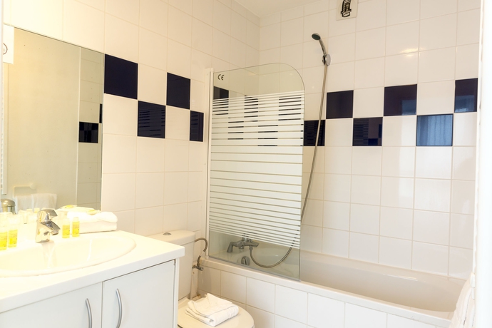 Imagen de la habitación del Hotel Cerise Strasbourg. Foto 10