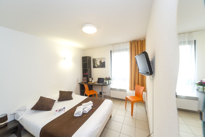 Imagen de la habitación del Hotel Cerise Strasbourg. Foto 15