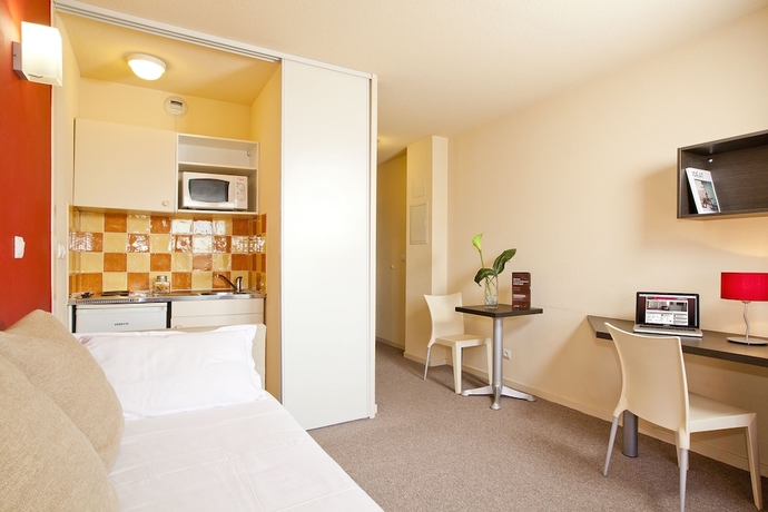 Imagen de la habitación del Hotel Cerise Valence. Foto 8