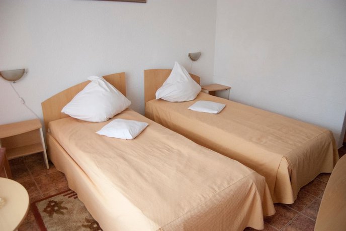 Imagen de la habitación del Hotel Cerna. Foto 9