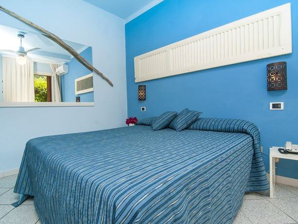 Imagen de la habitación del Hotel Cernia Isola Botanica. Foto 10